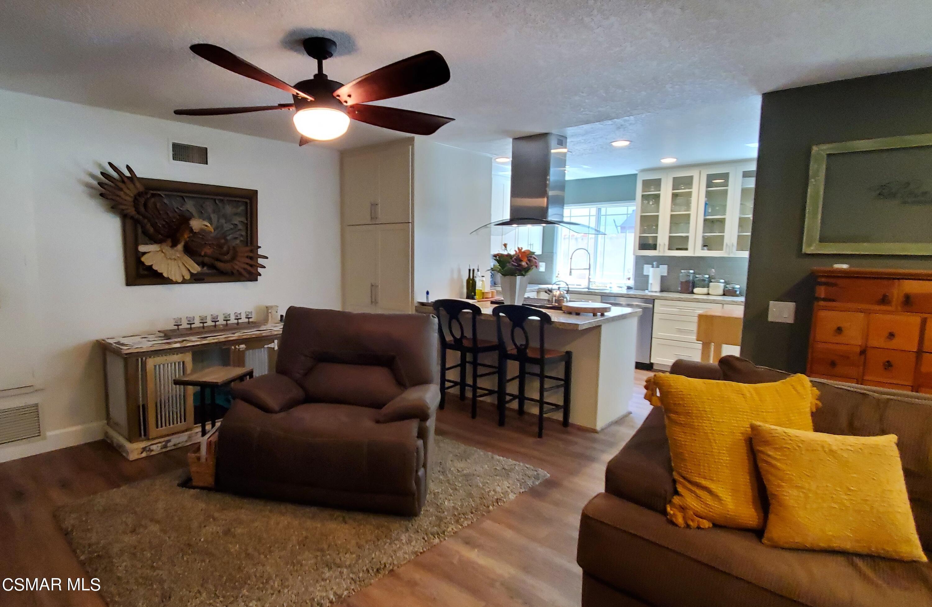 5458 Katherine Street Simi Valley, CA 93063 - Photo 8 of 36 Living Room