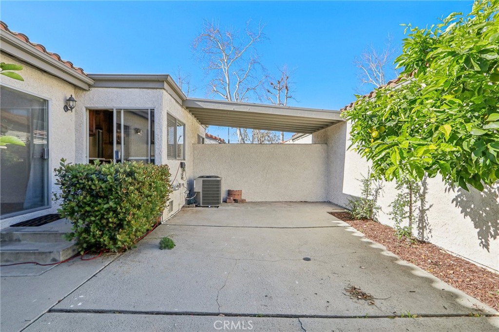 19535 Rinaldi Street, Unit 44 Porter Ranch, CA 91326 - Photo 15 of 32 Gallery Image 15