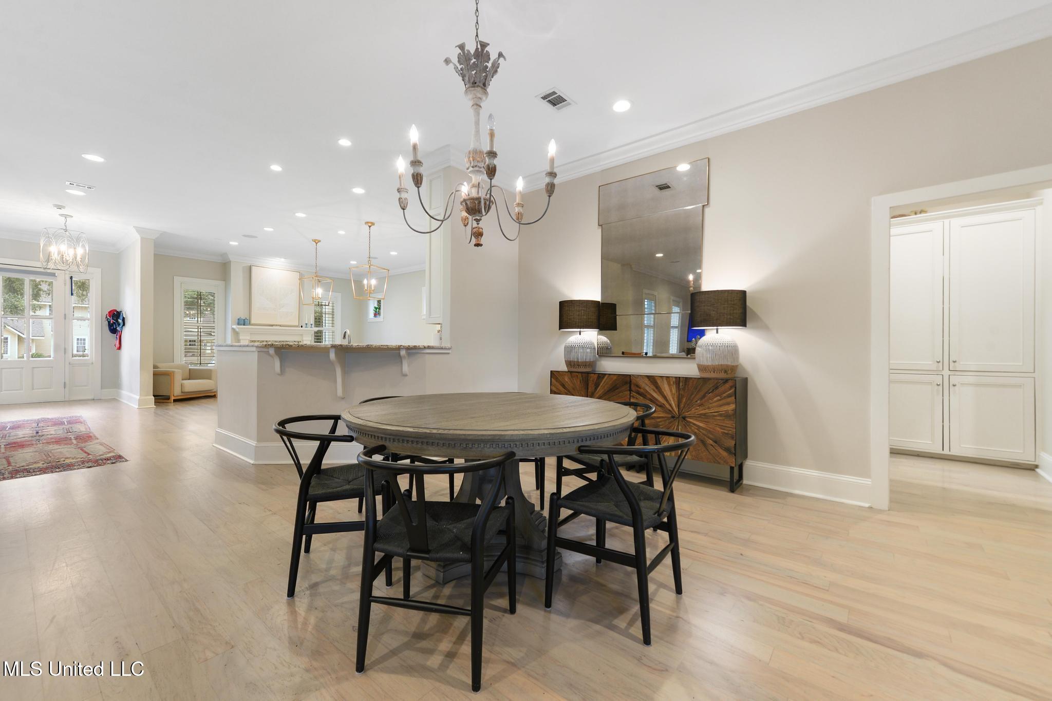 4 Mulberry Place Ocean Springs, MS 39564 - Photo 7 of 48 007