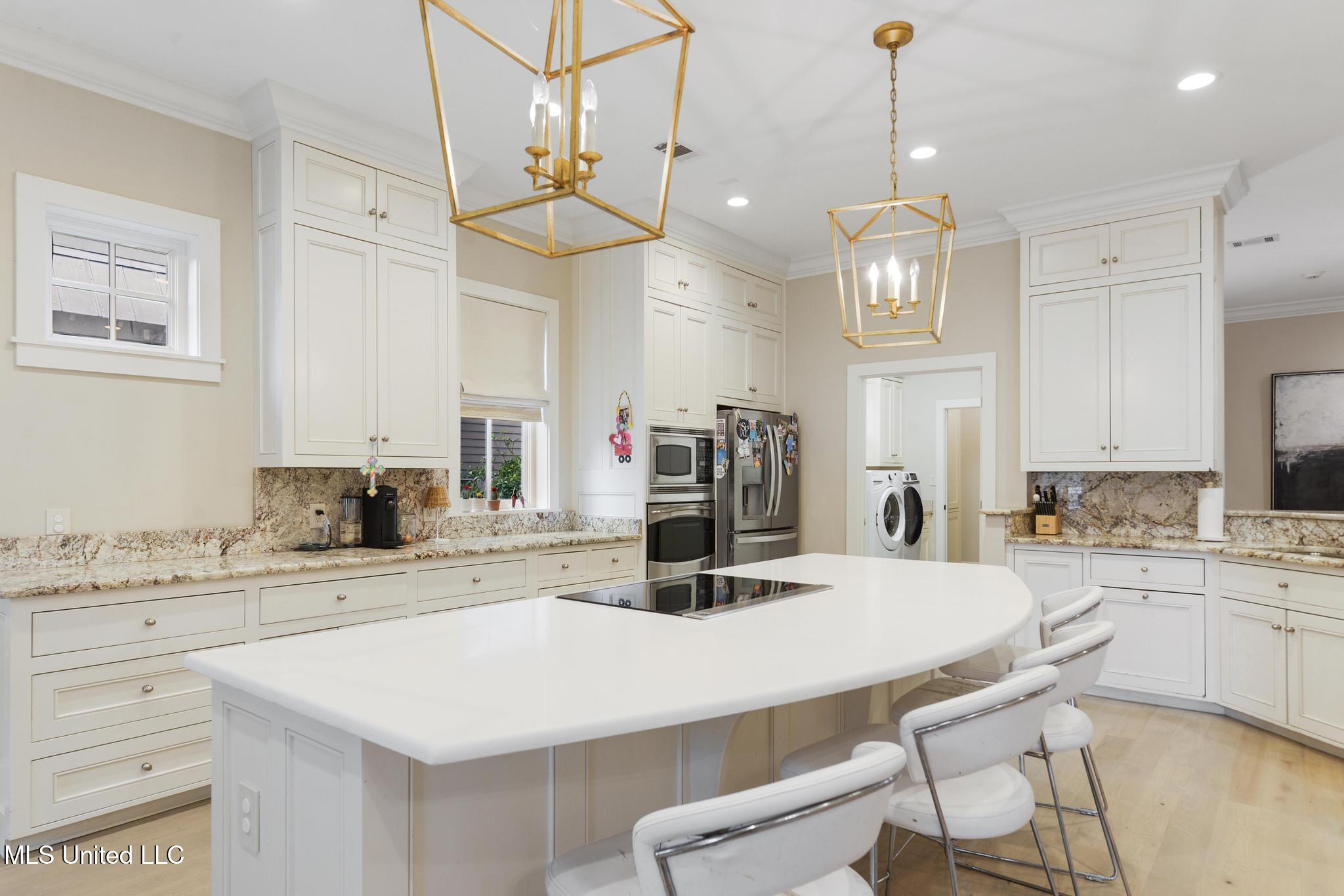 4 Mulberry Place Ocean Springs, MS 39564 - Photo 10 of 48 010