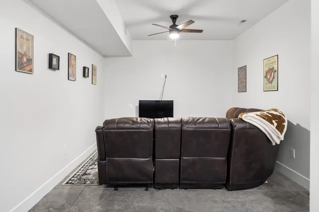 $1,275,000 | 4467 Old Highway 52 East, Westmoreland, TN 37186