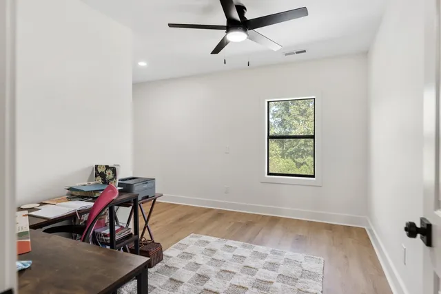 $1,275,000 | 4467 Old Highway 52 East, Westmoreland, TN 37186