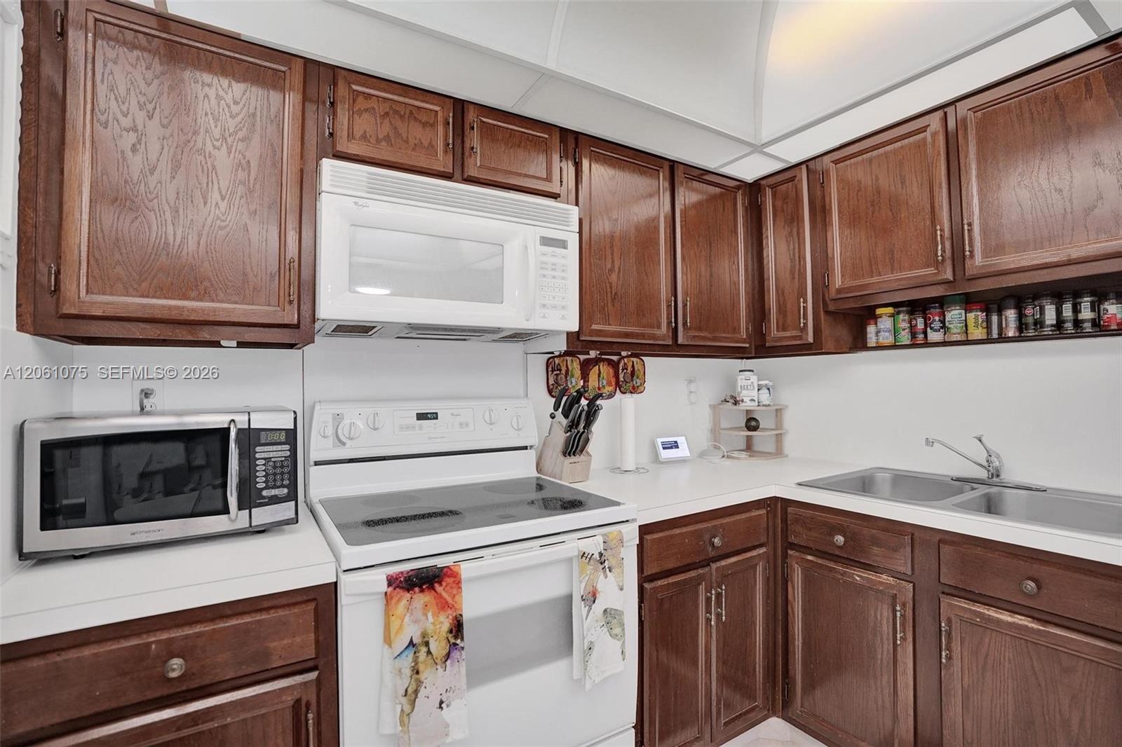 10777 West Sample Road, Unit 718 Coral Springs, FL 33065 - Photo 8 of 28 Gallery Image 8