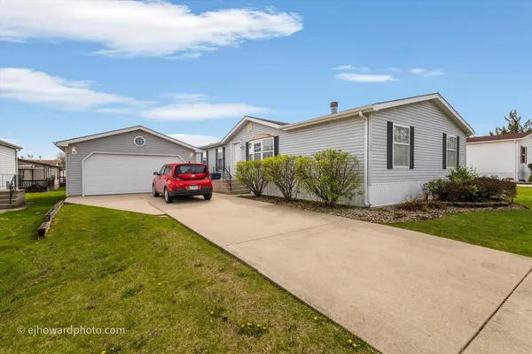 $69,900 | 59 Crocus Lane, Matteson, IL 60443