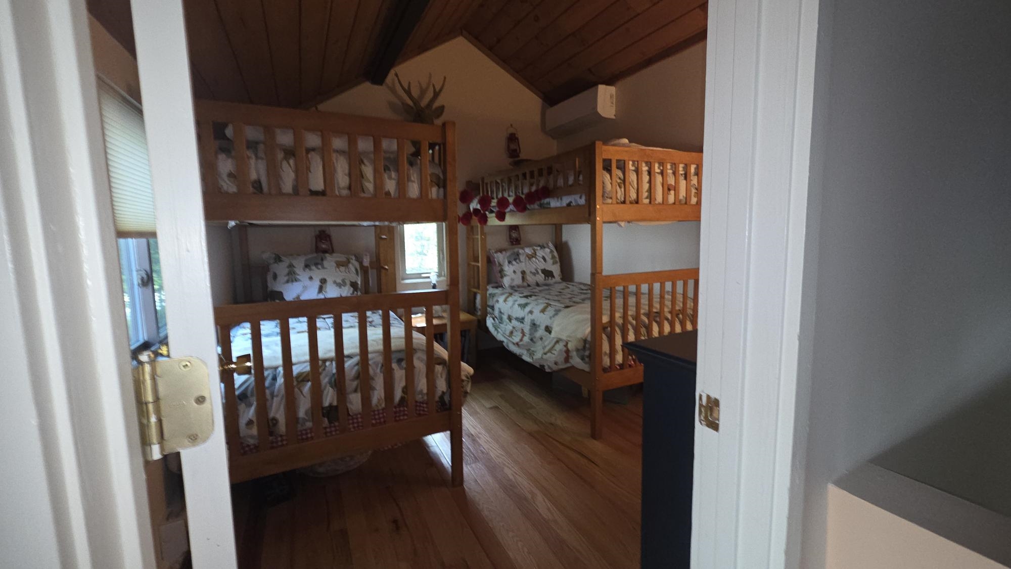 37 Whaleback Road, Unit 1&2 Lincoln, NH 03251 - Photo 13 of 22 Gallery Image 13