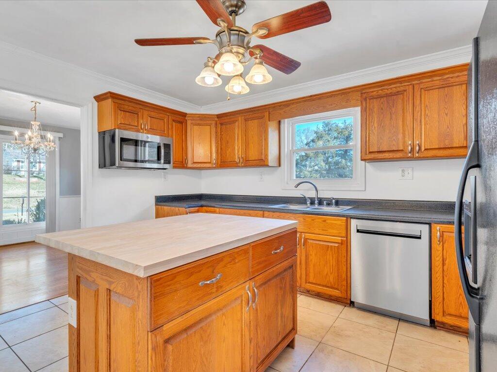 135 Old Furnace Road Rocky Mount, VA 24151 - Photo 16 of 57 16-MIB02550