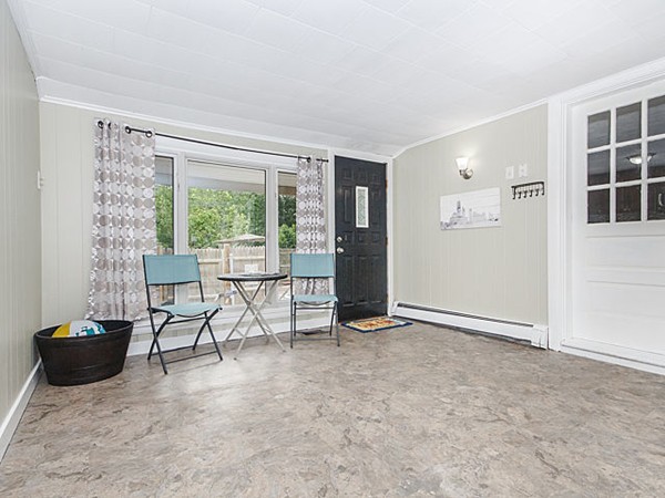 4 Chapman Road Wakefield, MA 01880 - Photo 3 of 25 Gallery Image 3