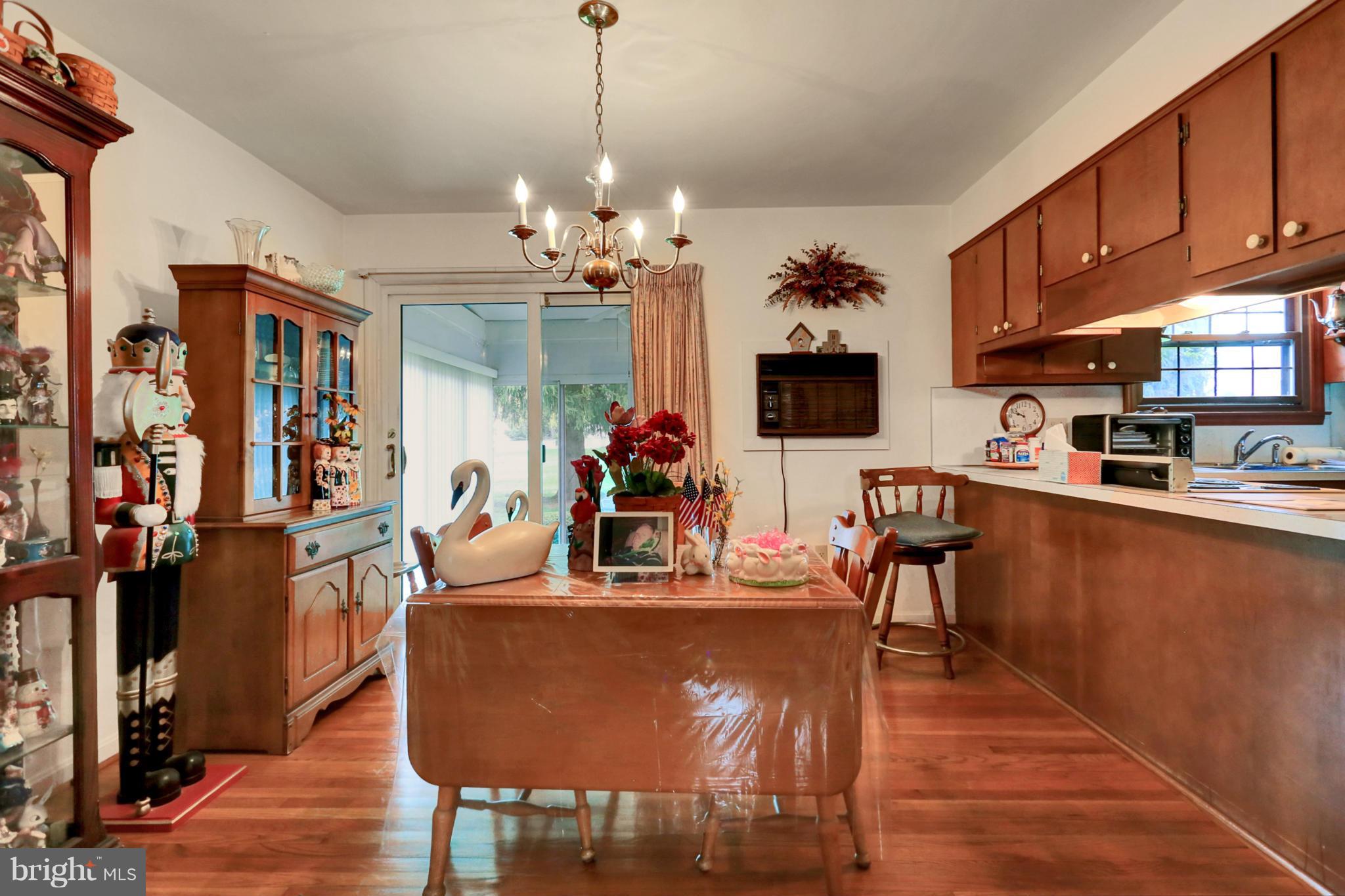 511 Westover Road Shippensburg, PA 17257 - Photo 12 of 30 Dining Room