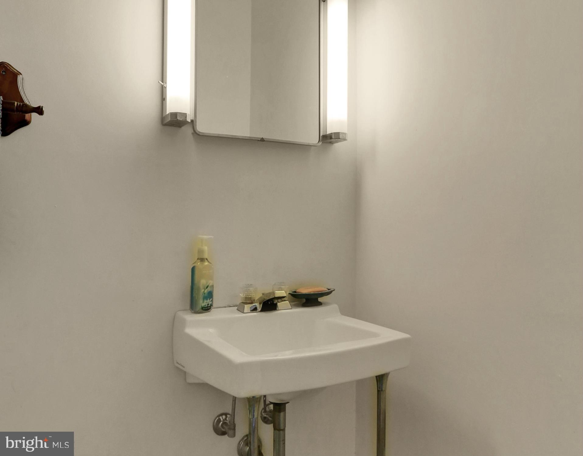 511 Westover Road Shippensburg, PA 17257 - Photo 27 of 30 Bath