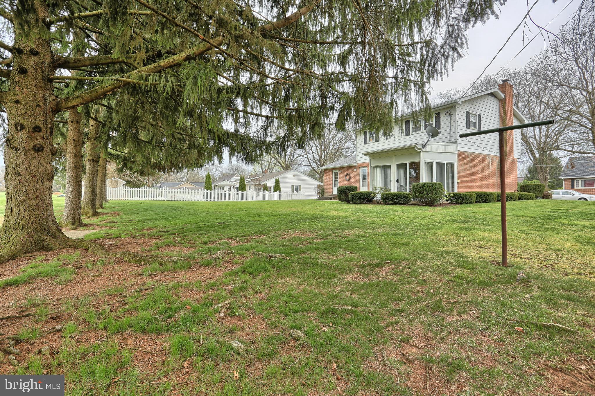 511 Westover Road Shippensburg, PA 17257 - Photo 4 of 30 Exterior (Rear)