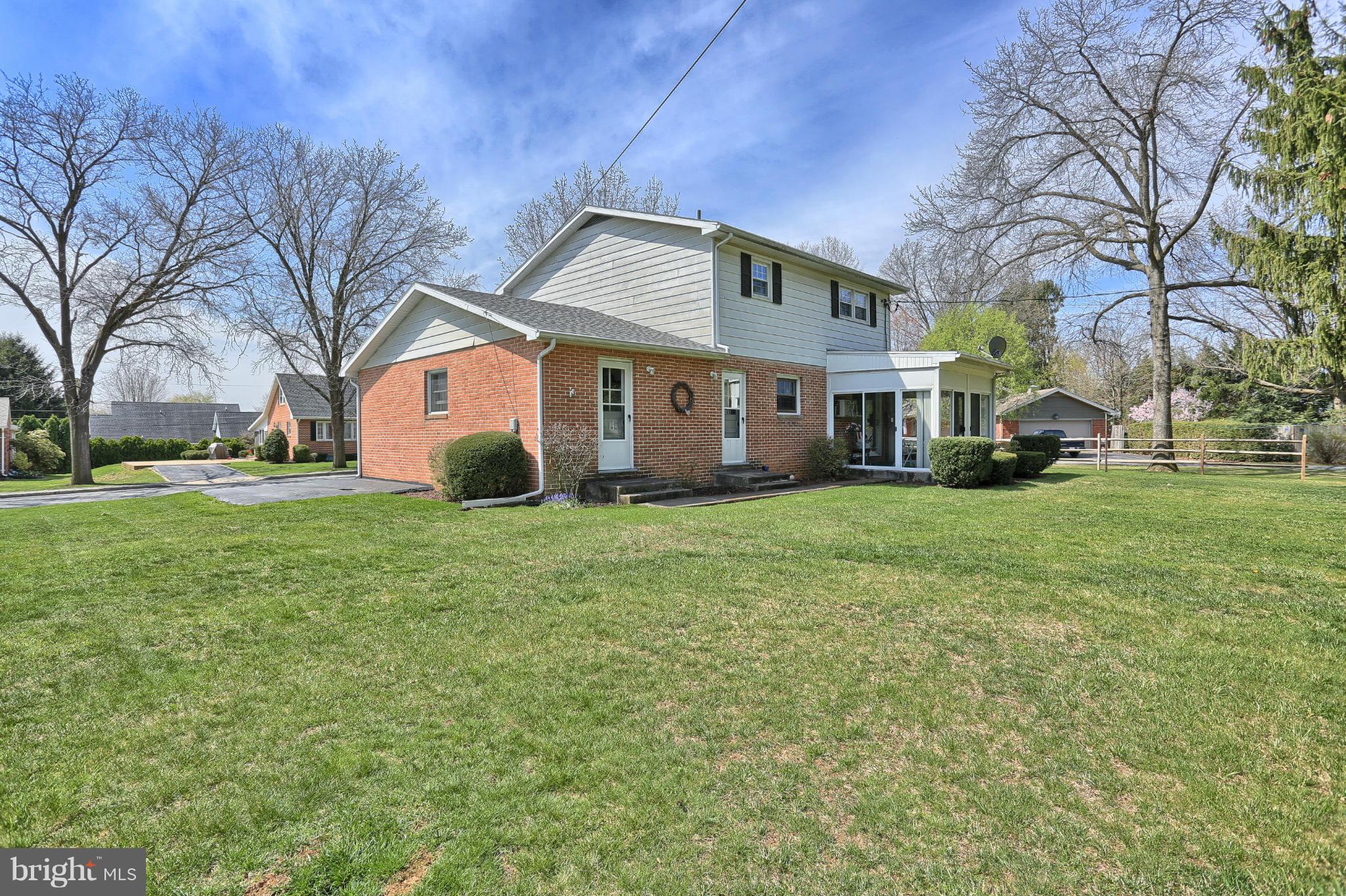 511 Westover Road Shippensburg, PA 17257 - Photo 7 of 30 Exterior (General)
