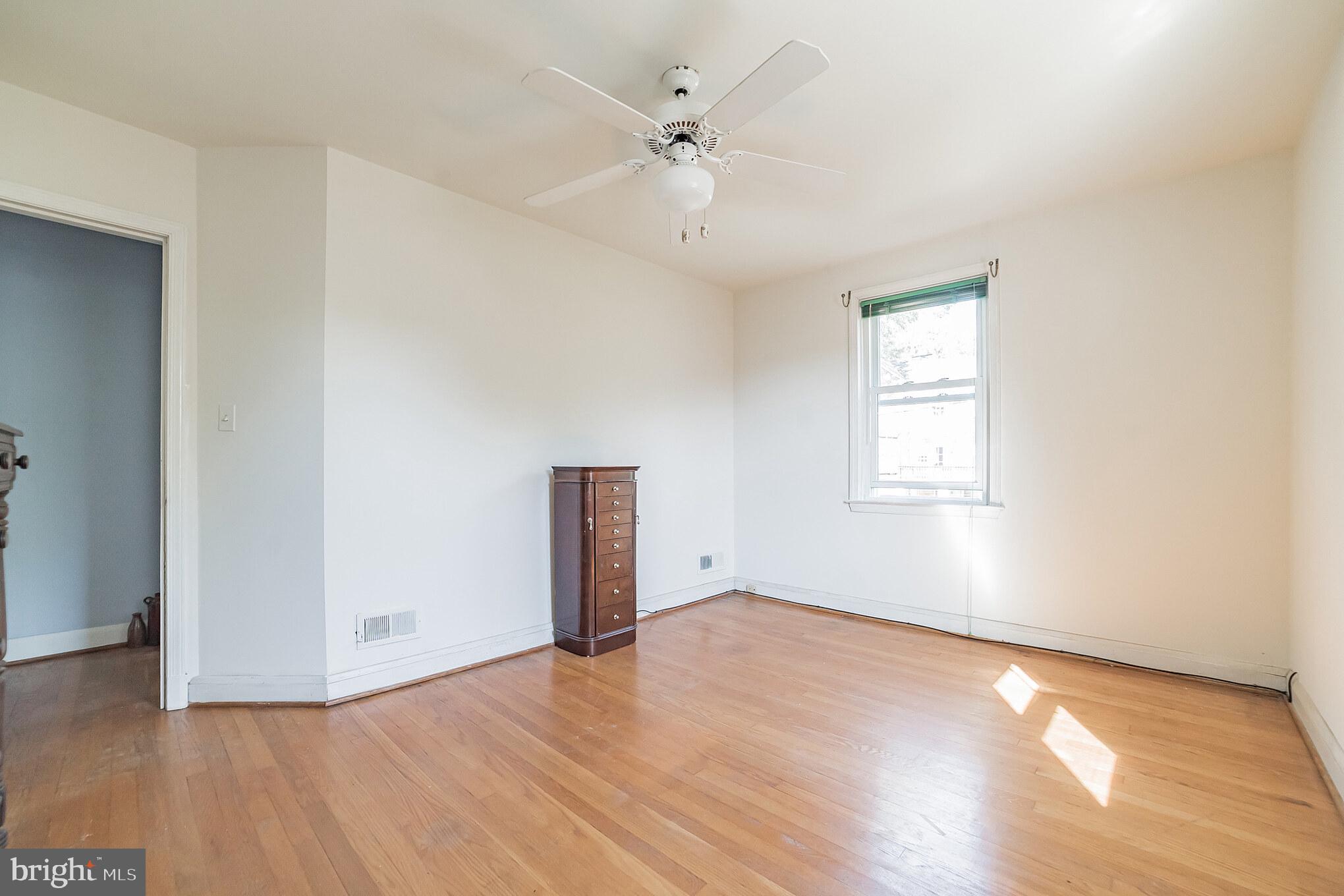 109 Stanmore Road Baltimore, MD 21212 - Photo 15 of 26 2nd Bedroom