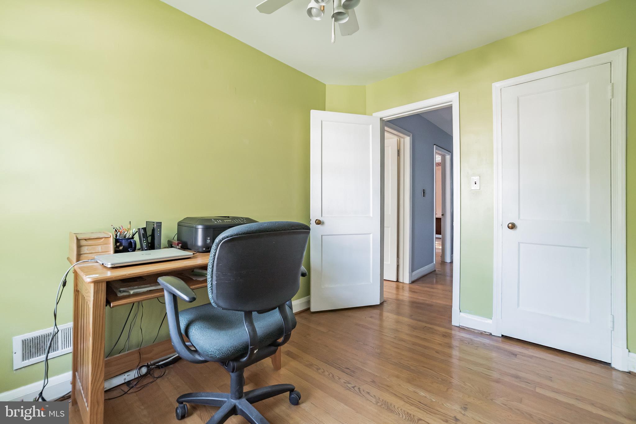 109 Stanmore Road Baltimore, MD 21212 - Photo 20 of 26 3rd Bedroom