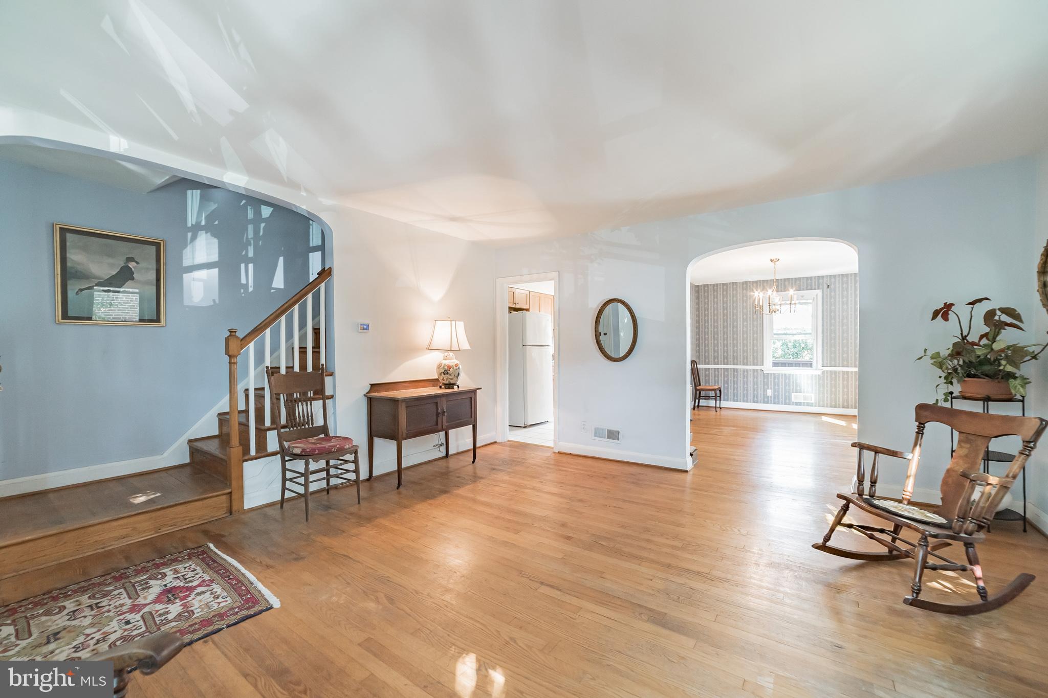 109 Stanmore Road Baltimore, MD 21212 - Photo 5 of 26 Living Room