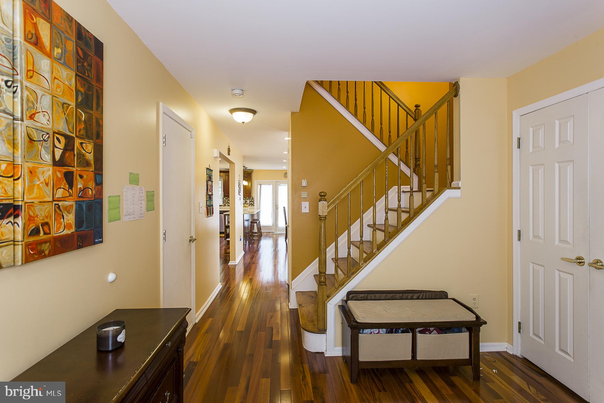 42 Castleton Road Princeton, NJ 08540 - Photo 3 of 21 Entrance Foyer