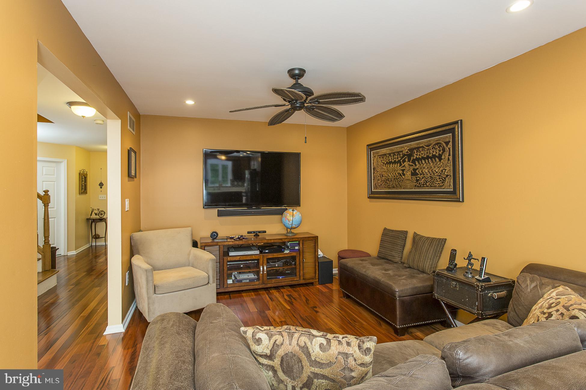 42 Castleton Road Princeton, NJ 08540 - Photo 6 of 21 Fami.y Room