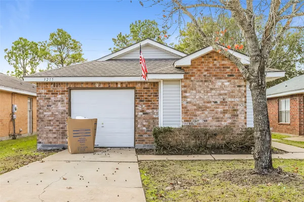 $1,599 | 3215 Boynton Drive, Houston, TX 77045