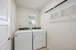 $1,995 | 1913 Oregon White Oak Drive, Conroe, TX 77304