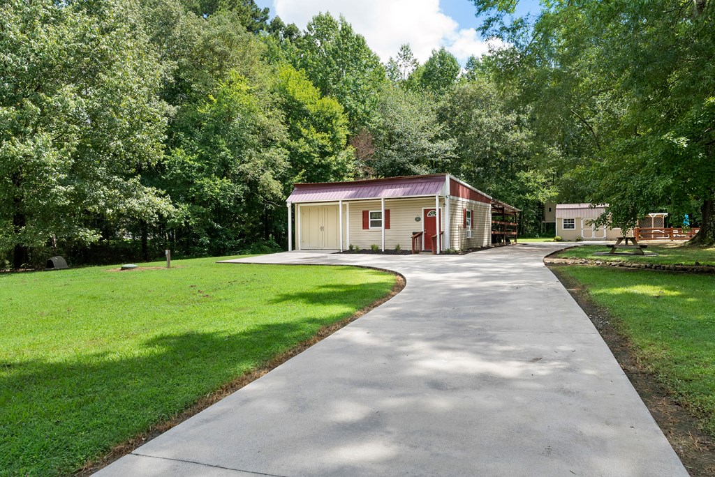1246 Roland Hayes Parkway Southwest Calhoun, GA 30701 - Photo 33 of 44 Gallery Image 33