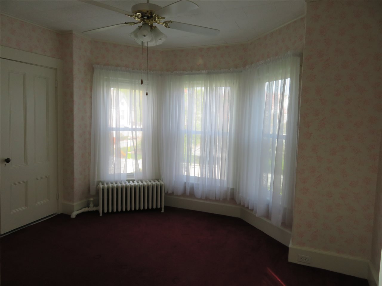 21 Linden Street Exeter, NH 03833 - Photo 18 of 29 Gallery Image 18