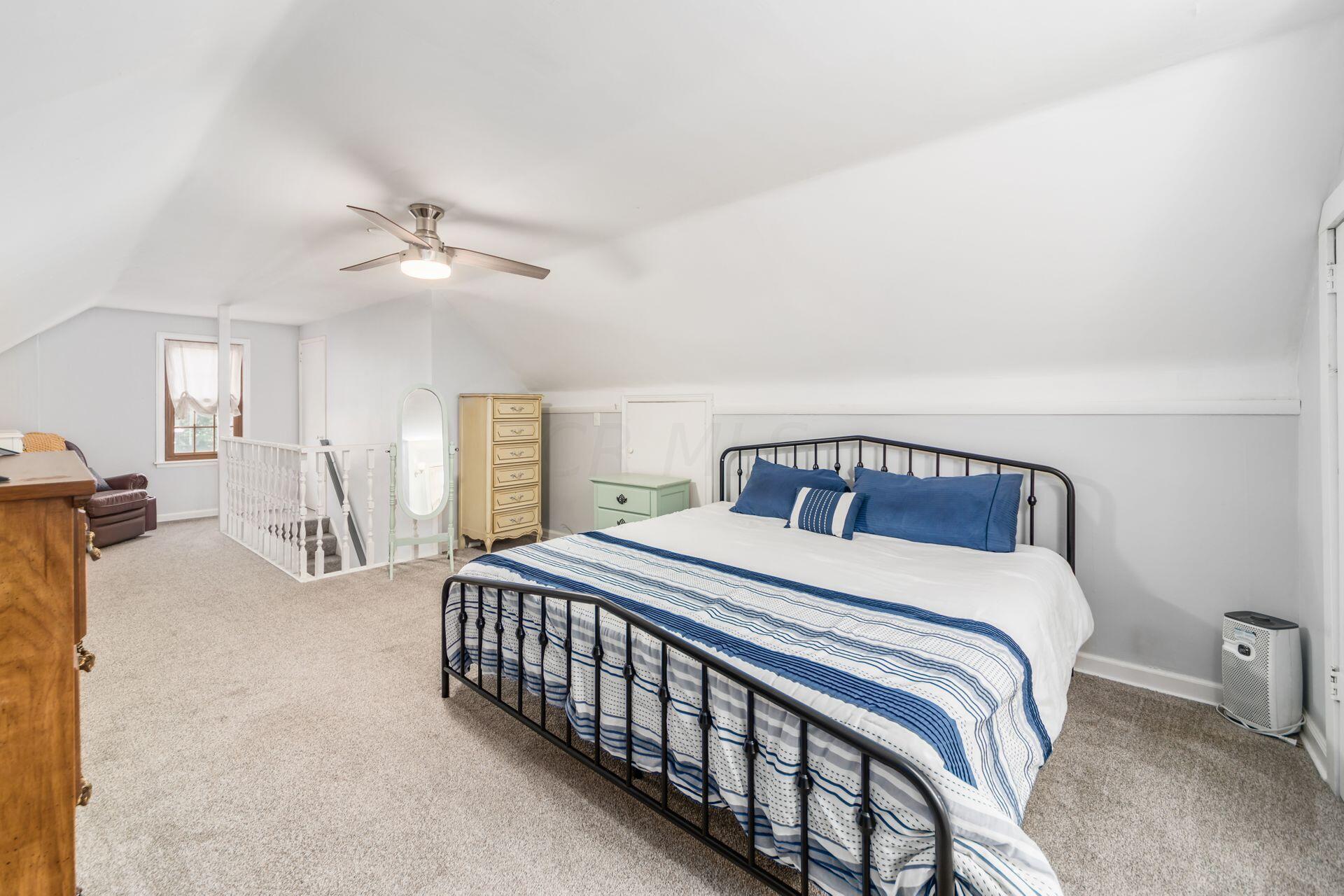 876 South Chesterfield Road Columbus, OH 43209 - Photo 20 of 43 022_8_Y S Chesterfield Rd-053
