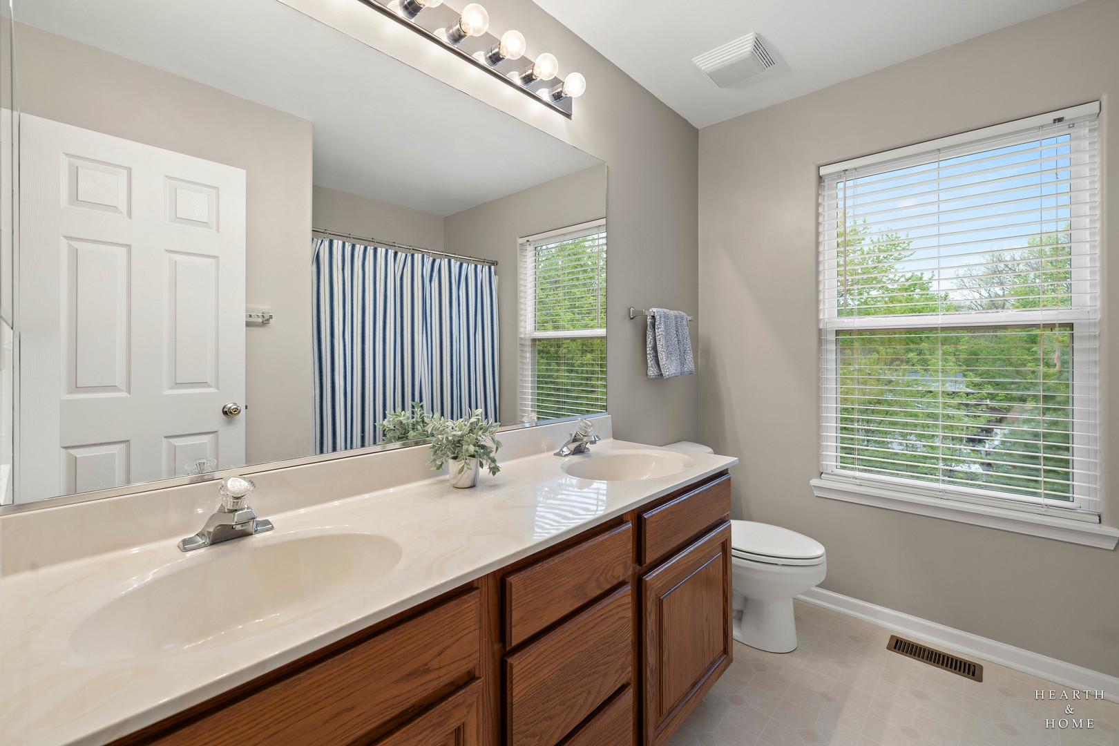 501 Deer Run Road Lakemoor, IL 60051 - Photo 28 of 41