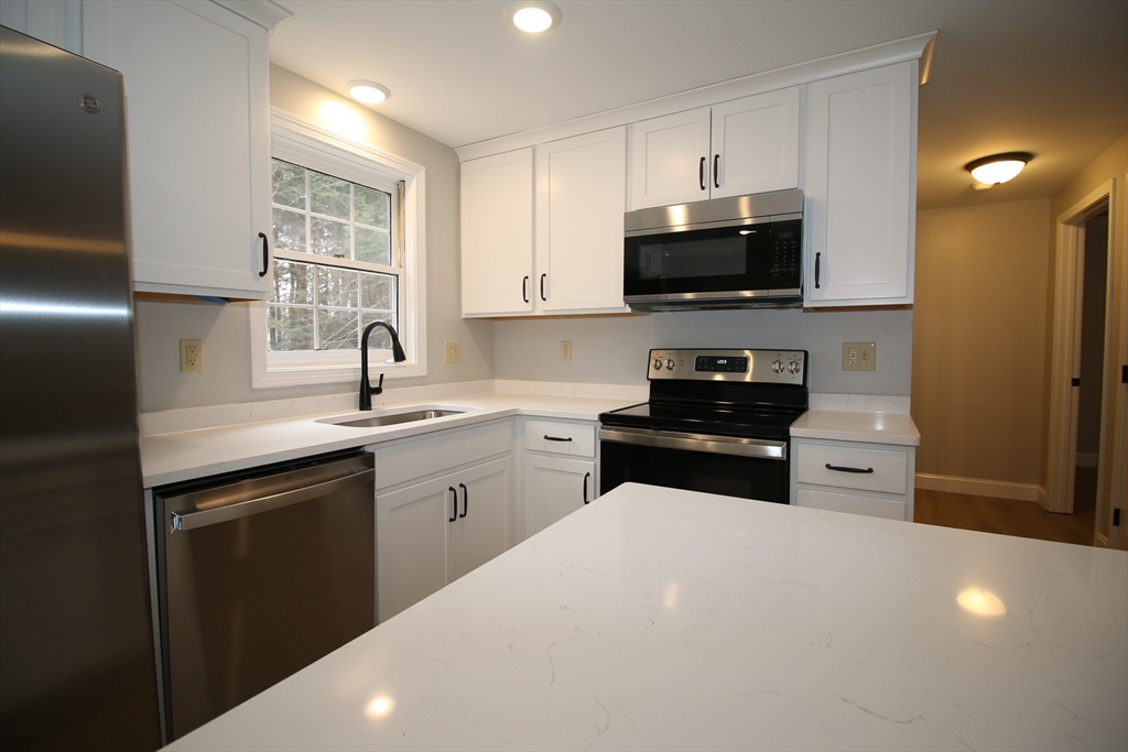 85 Krantz Road Winchendon, MA 01475 - Photo 8 of 22 Gallery Image 8