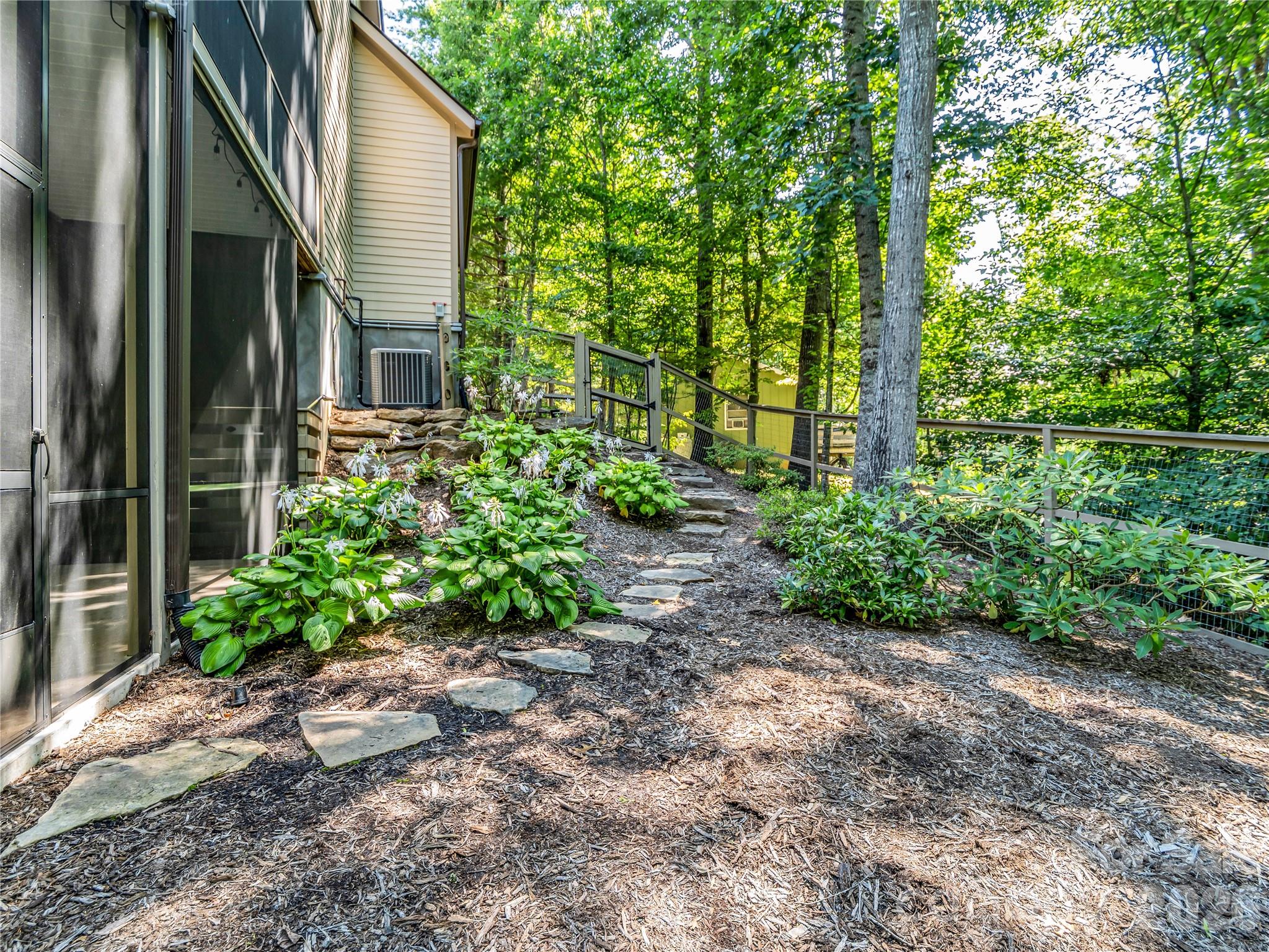 122 Cisco Road Asheville, NC 28805 - Photo 37 of 40