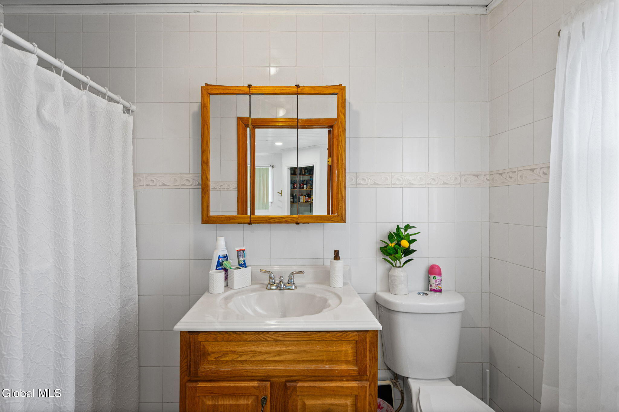 837 Harrison Avenue Schenectady, NY 12306 - Photo 18 of 41 10-web-or-mls-837-harrison-ave