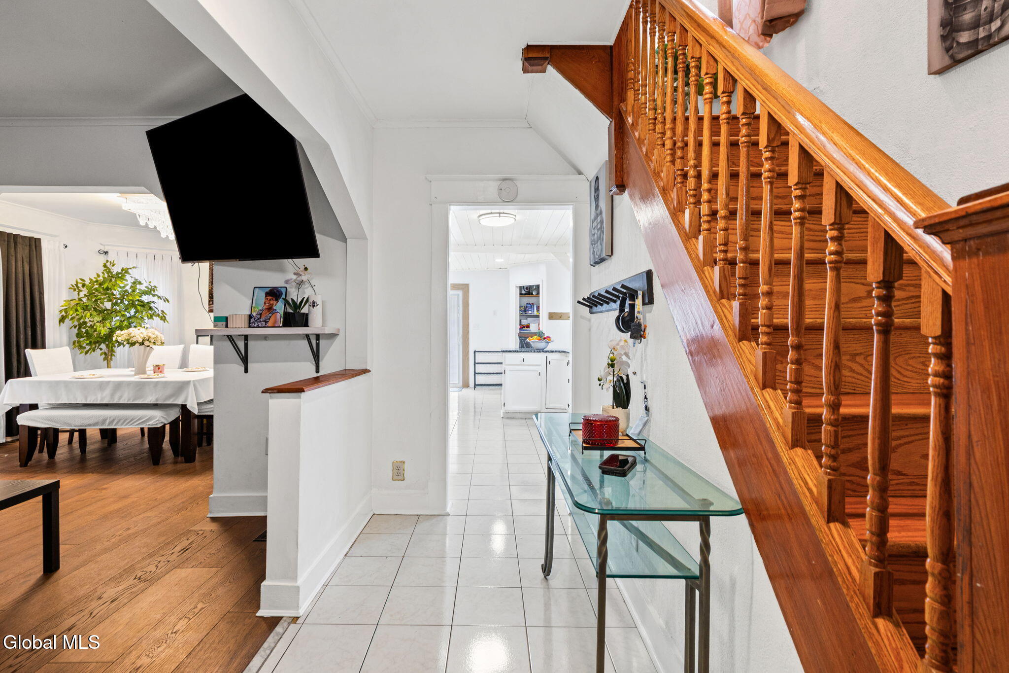 837 Harrison Avenue Schenectady, NY 12306 - Photo 5 of 41 36-web-or-mls-837-harrison-ave