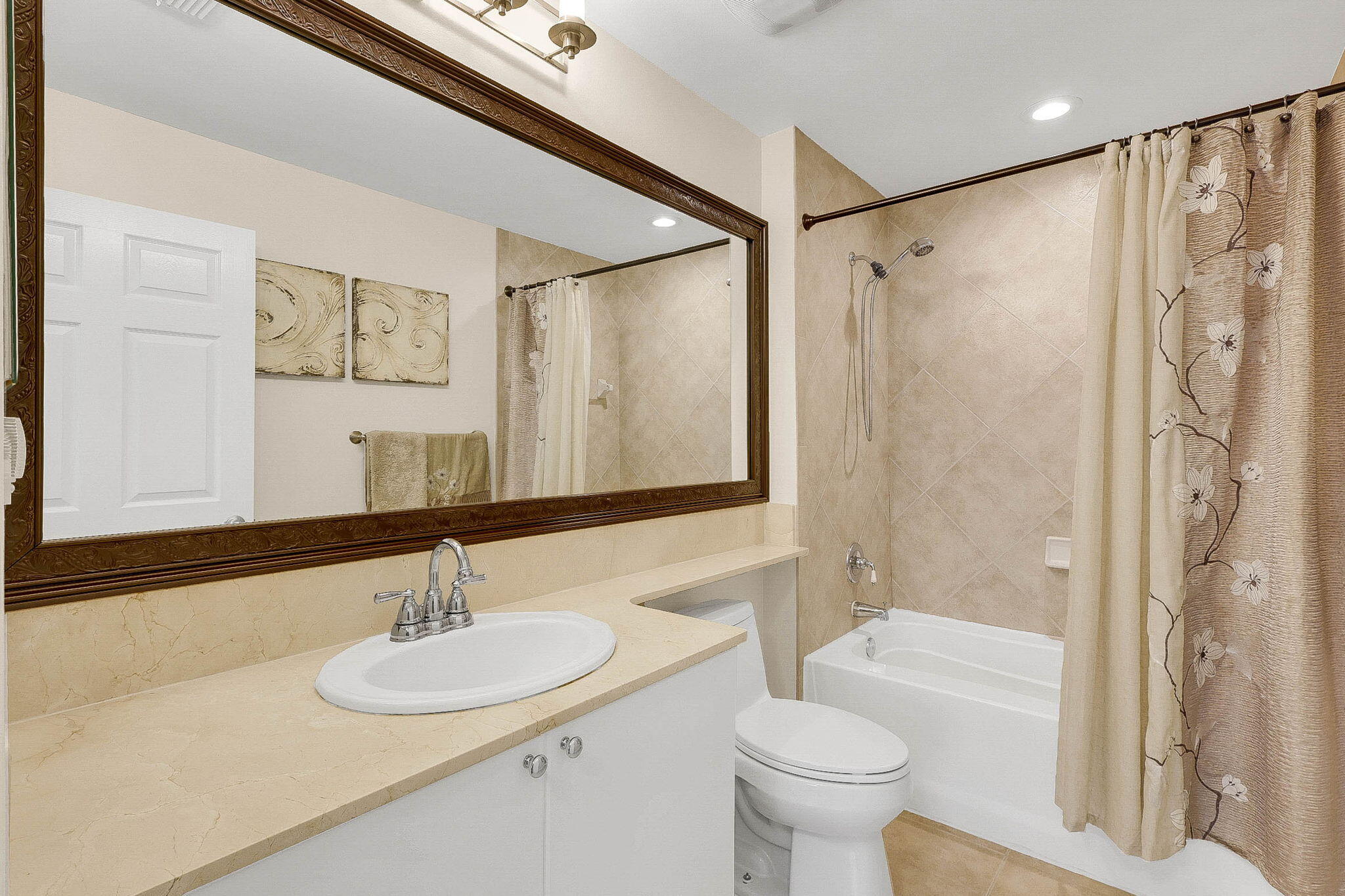 233 South Federal Highway, Unit 403 Boca Raton, FL 33432 - Photo 38 of 60 Master Bath