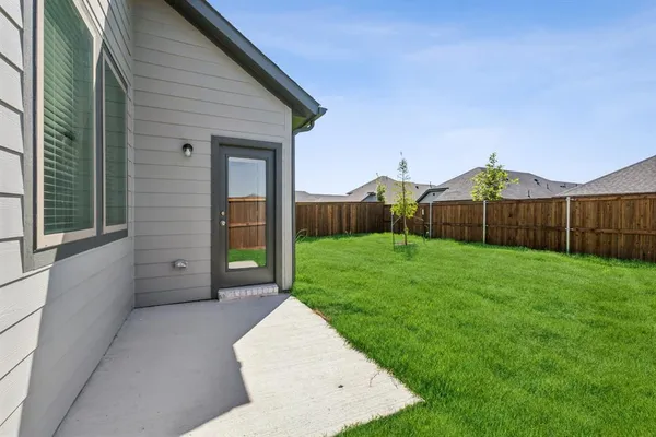 $279,990 | 850 Sunflower Road, Lavon, TX 75166