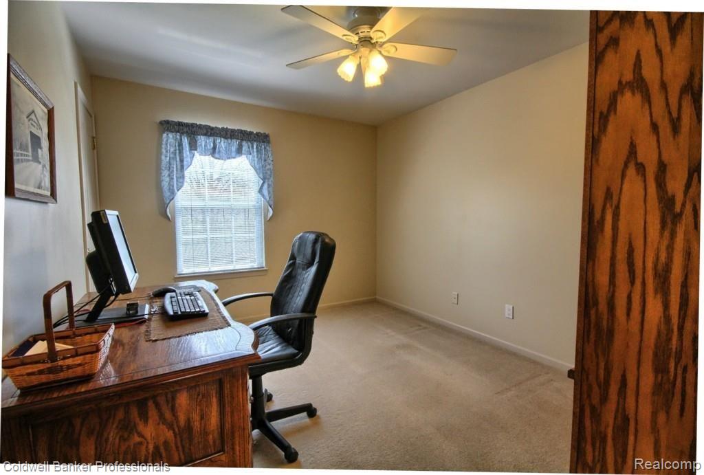 5842 Hathaway Road Canton, MI 48187 - Photo 21 of 31 Bedroom 2