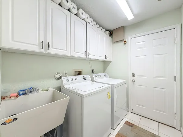 $3,900 | 11853 Fountainside Circle, Boynton Beach, FL 33437