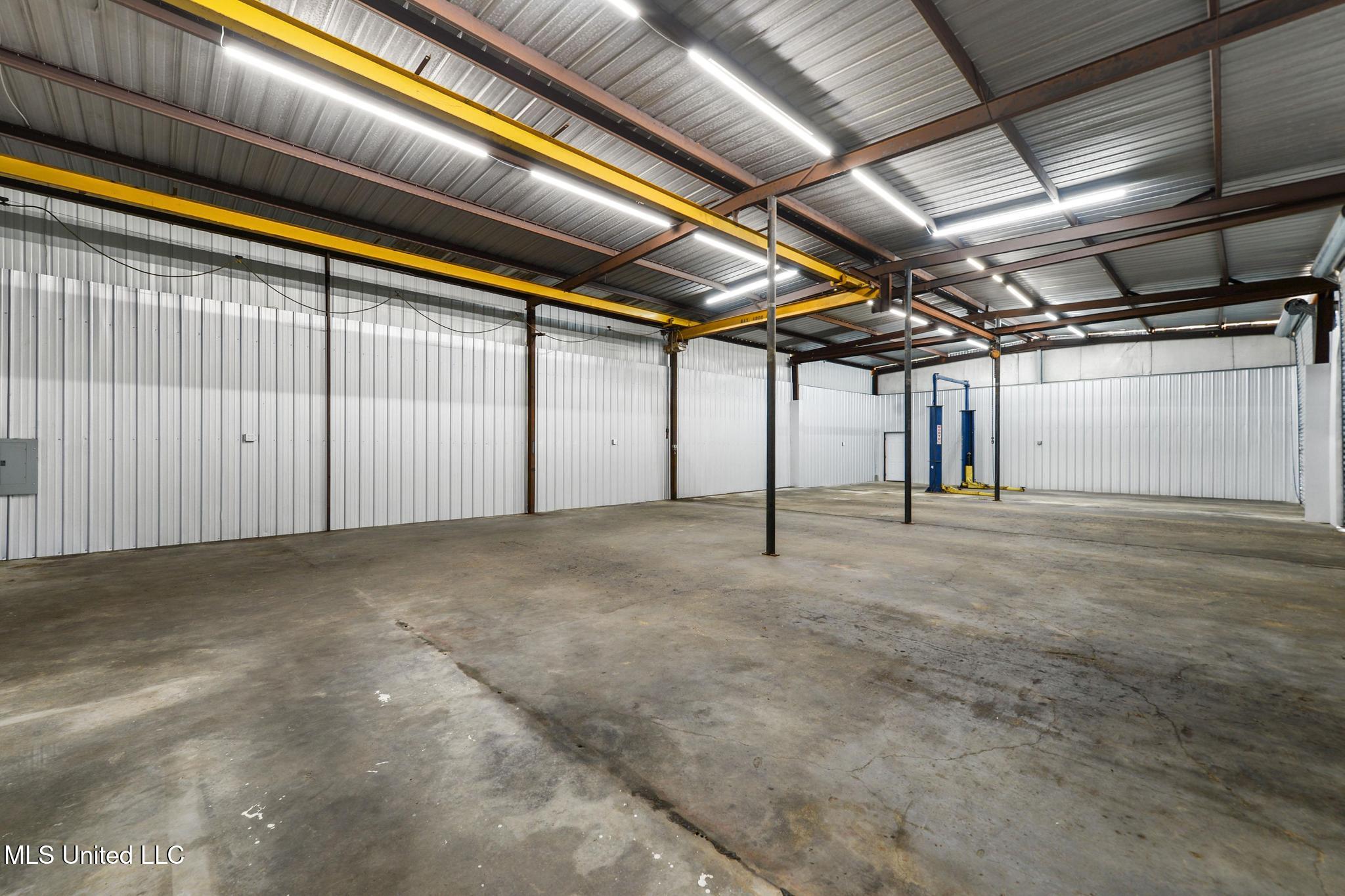 2218 Twin Creek Road Lucedale, MS 39452 - Photo 11 of 27 012