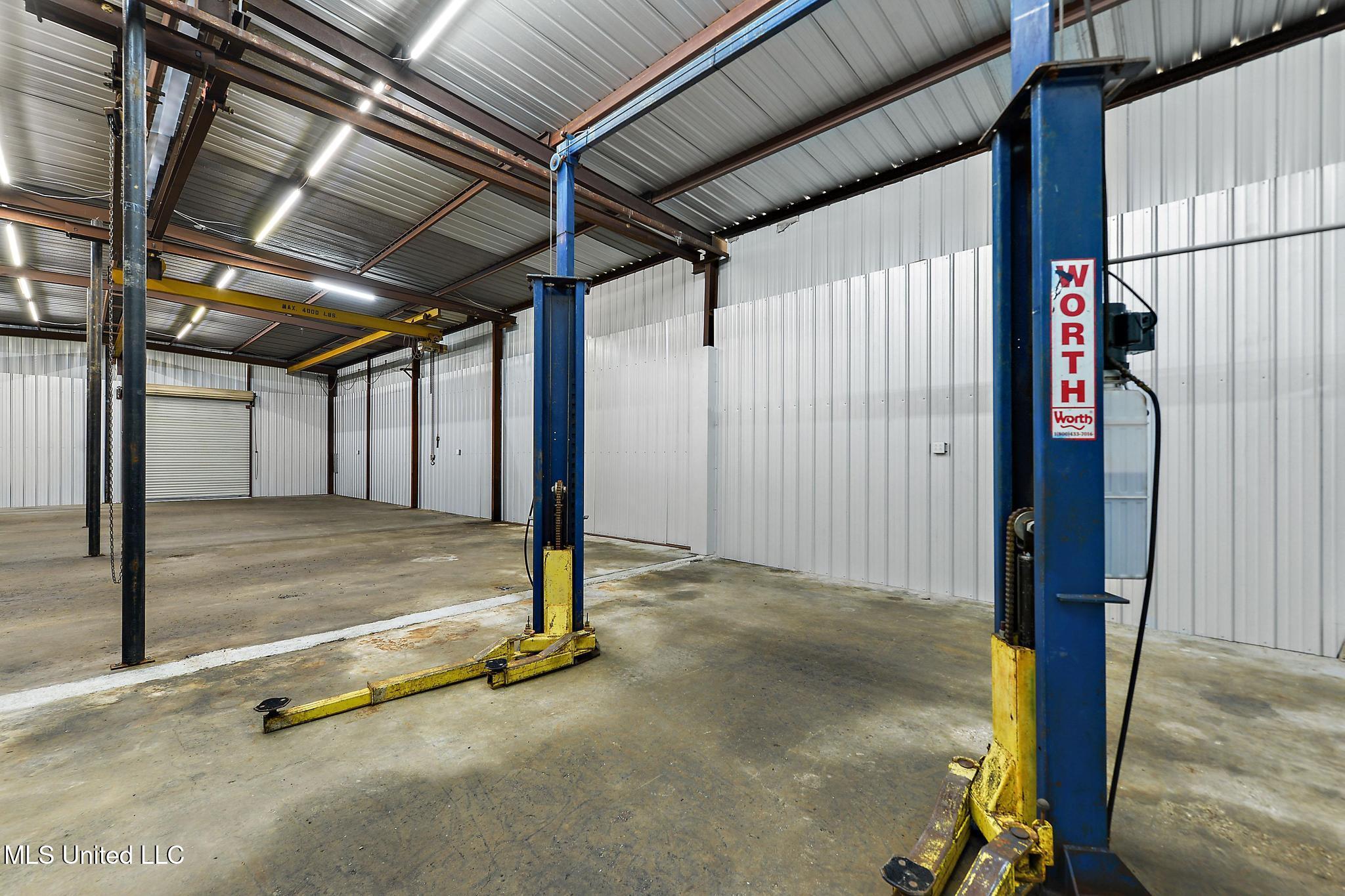 2218 Twin Creek Road Lucedale, MS 39452 - Photo 15 of 27 016