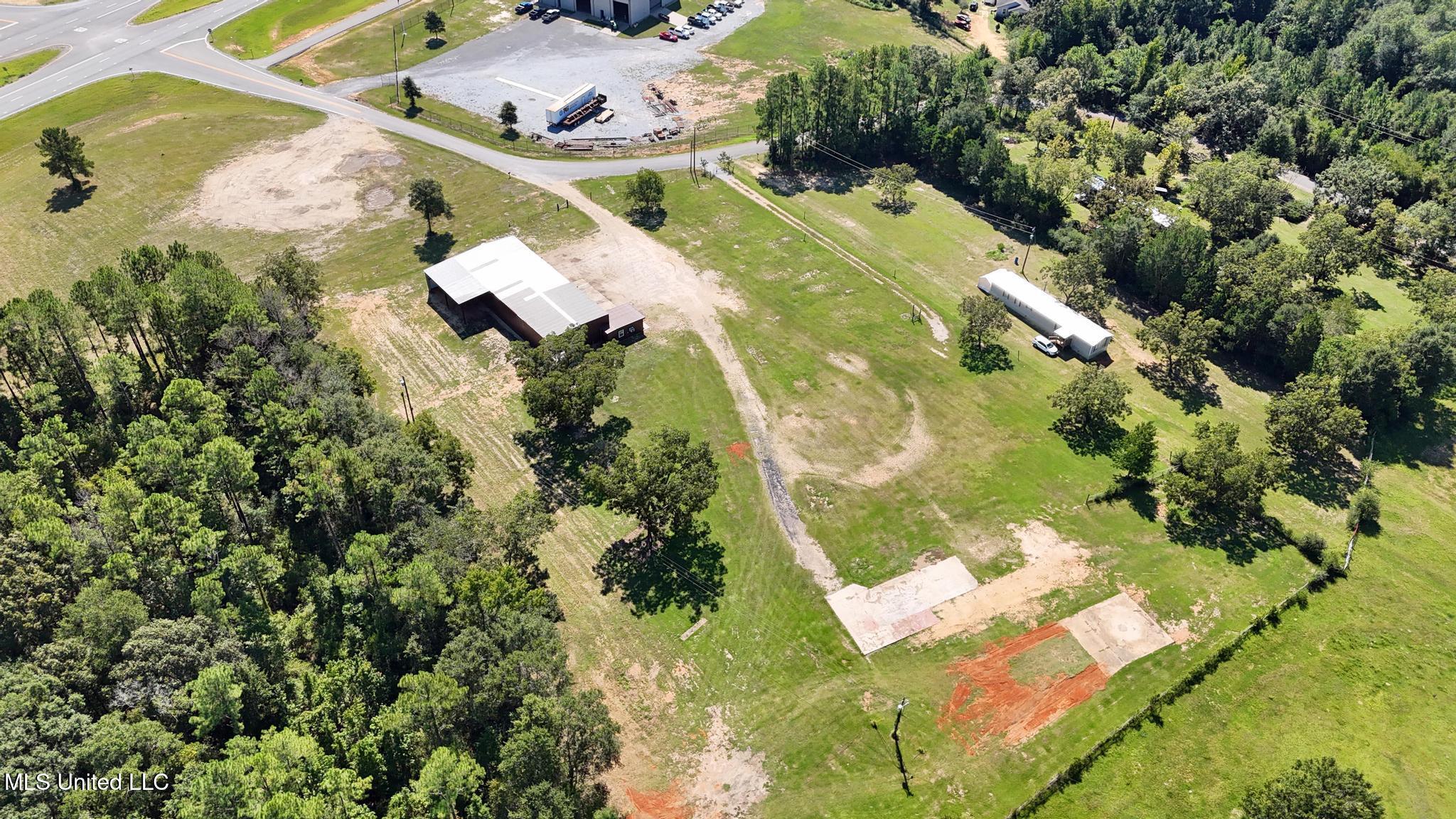 2218 Twin Creek Road Lucedale, MS 39452 - Photo 6 of 27 026