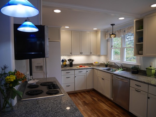 8 Savery Pond Road Plymouth, MA 02360 - Photo 9 of 26