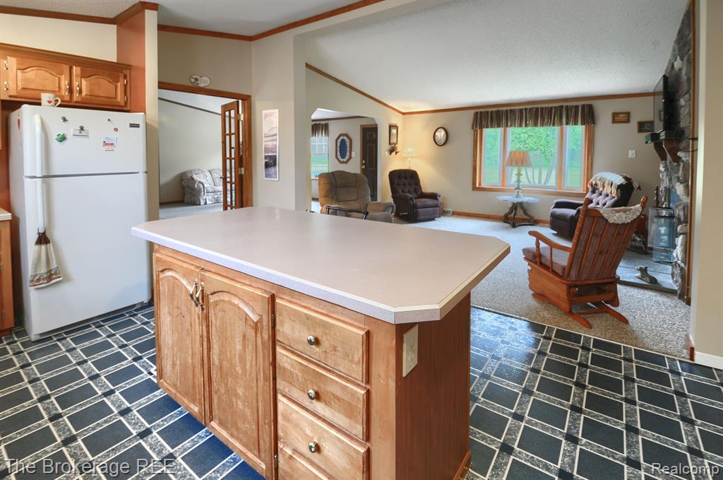 2475 North Summers Road Imlay City, MI 48444 - Photo 10 of 38
