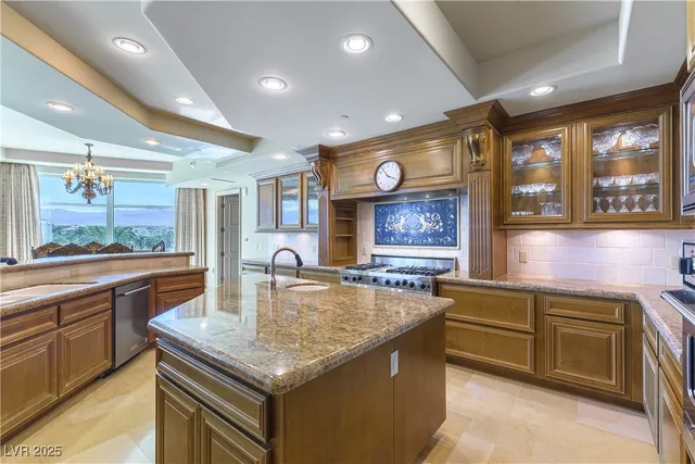 $2,600,000 | 9101 Alta Drive, Unit 301, Las Vegas, NV 89145