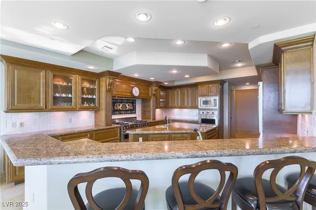 $2,600,000 | 9101 Alta Drive, Unit 301, Las Vegas, NV 89145