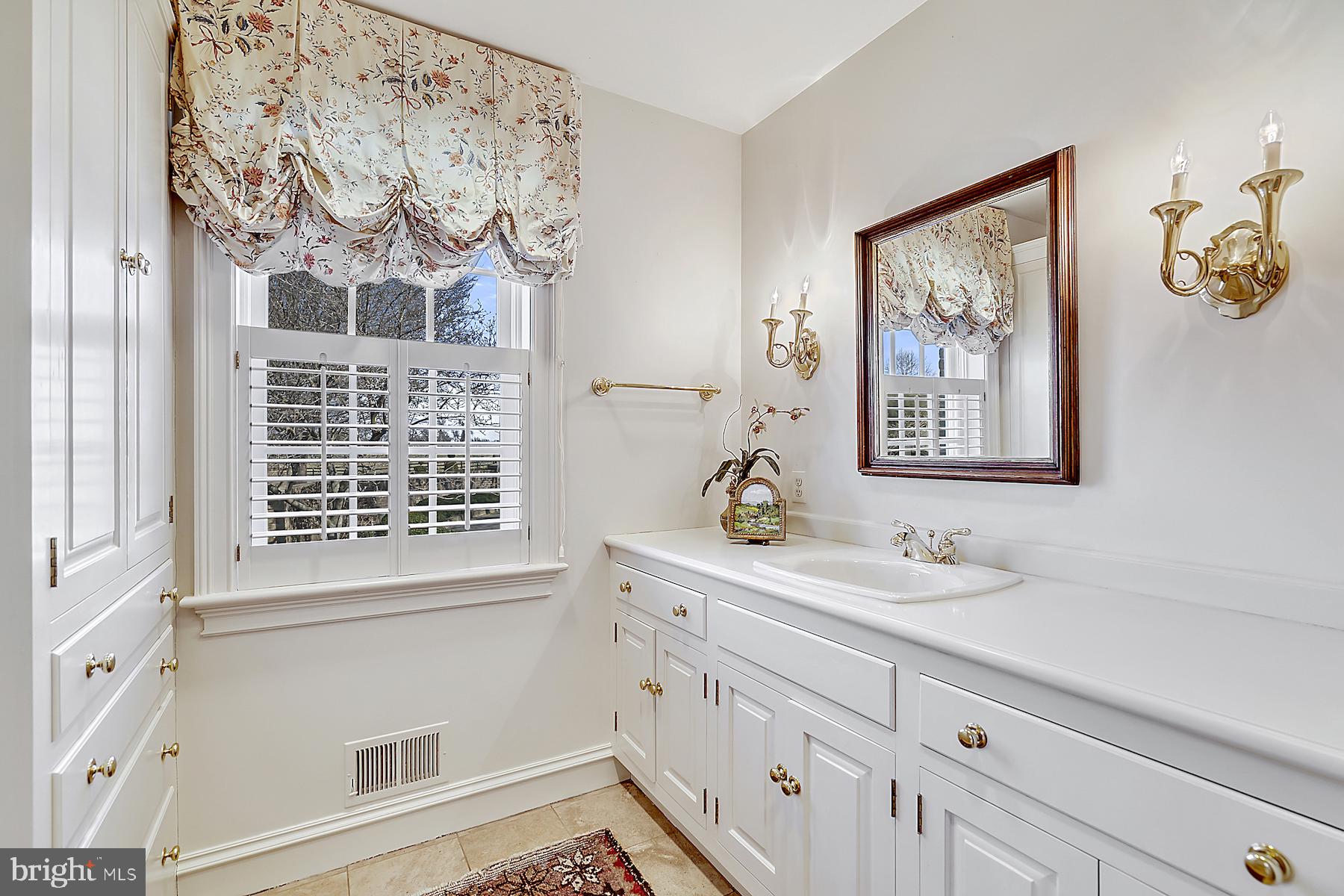 2575 5 Points Road Marshall, VA 20115 - Photo 29 of 95