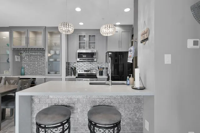 $305,000 | 12800 Melville Drive, Unit B110, Montgomery, TX 77356