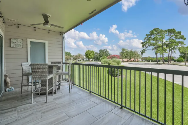 $305,000 | 12800 Melville Drive, Unit B110, Montgomery, TX 77356