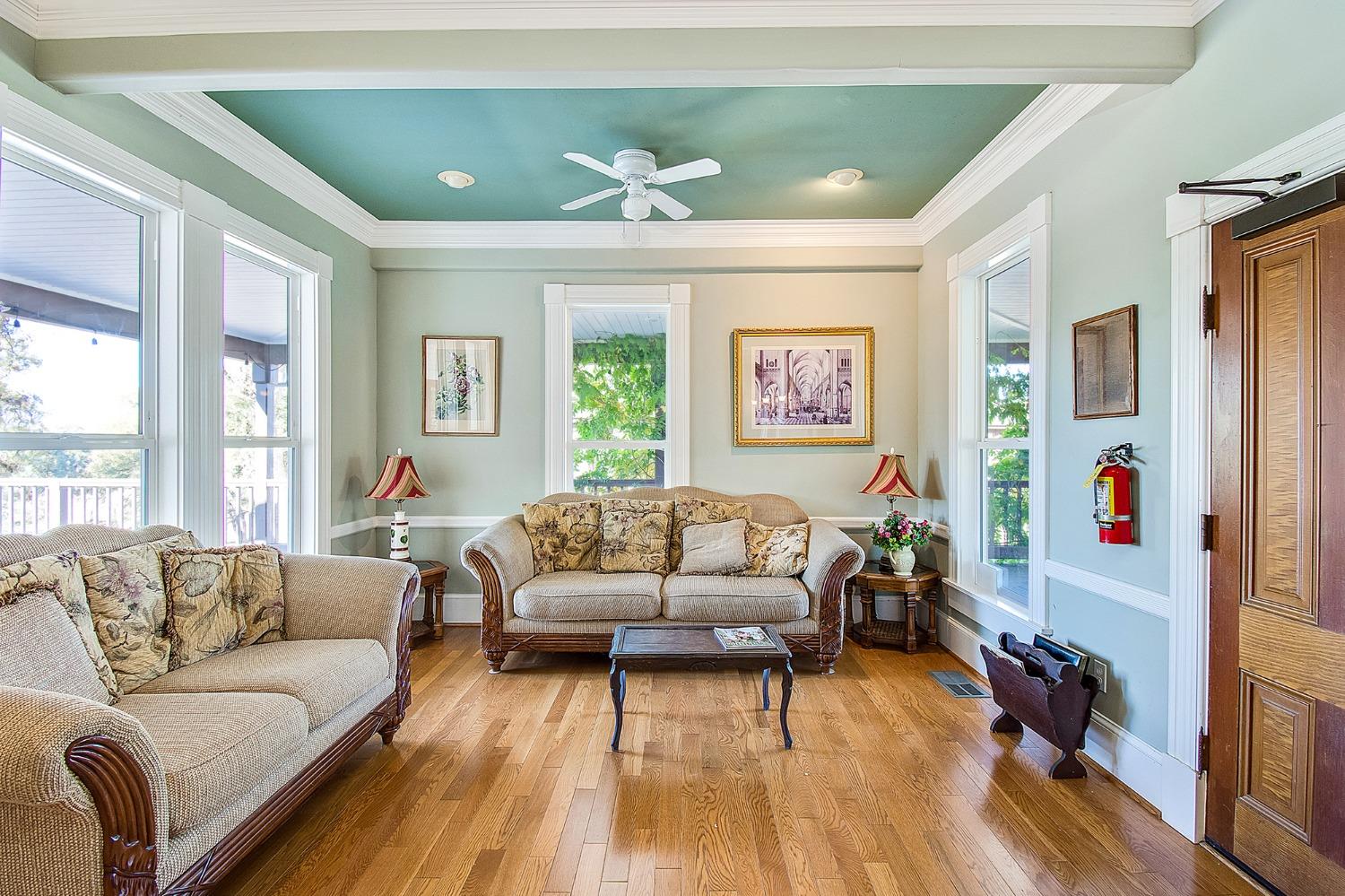 3040 Ponderosa Road Shingle Springs, CA 95682 - Photo 24 of 52 a living room with furniture and a flat screen tv