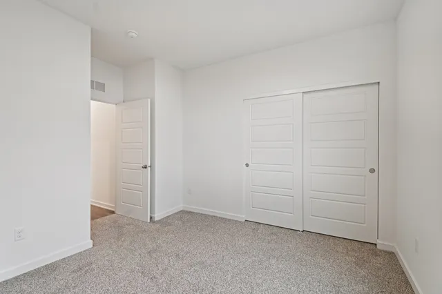 $314,990 | 6477 Juniper Drive, Wonder Lake, IL 60097