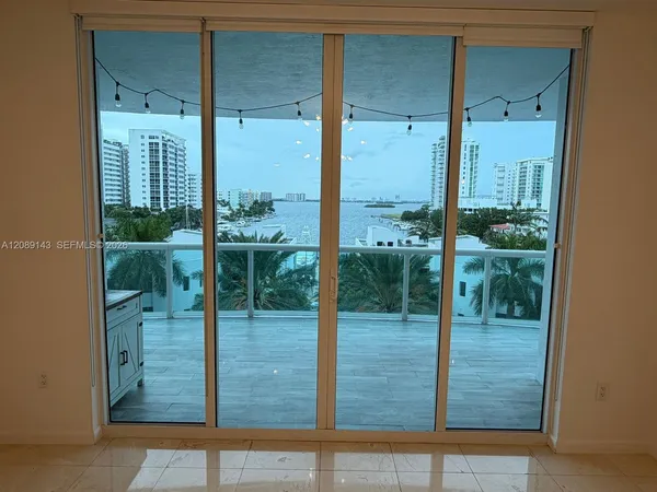 $3,450 | 7900 Harbor Island Drive, Unit 601, North Bay Village, FL 33141