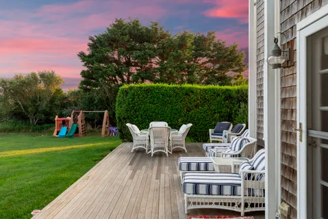 $10,900,000 | 40 Low Beach Road, Nantucket, MA 02554