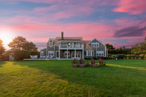 $10,900,000 | 40 Low Beach Road, Nantucket, MA 02554