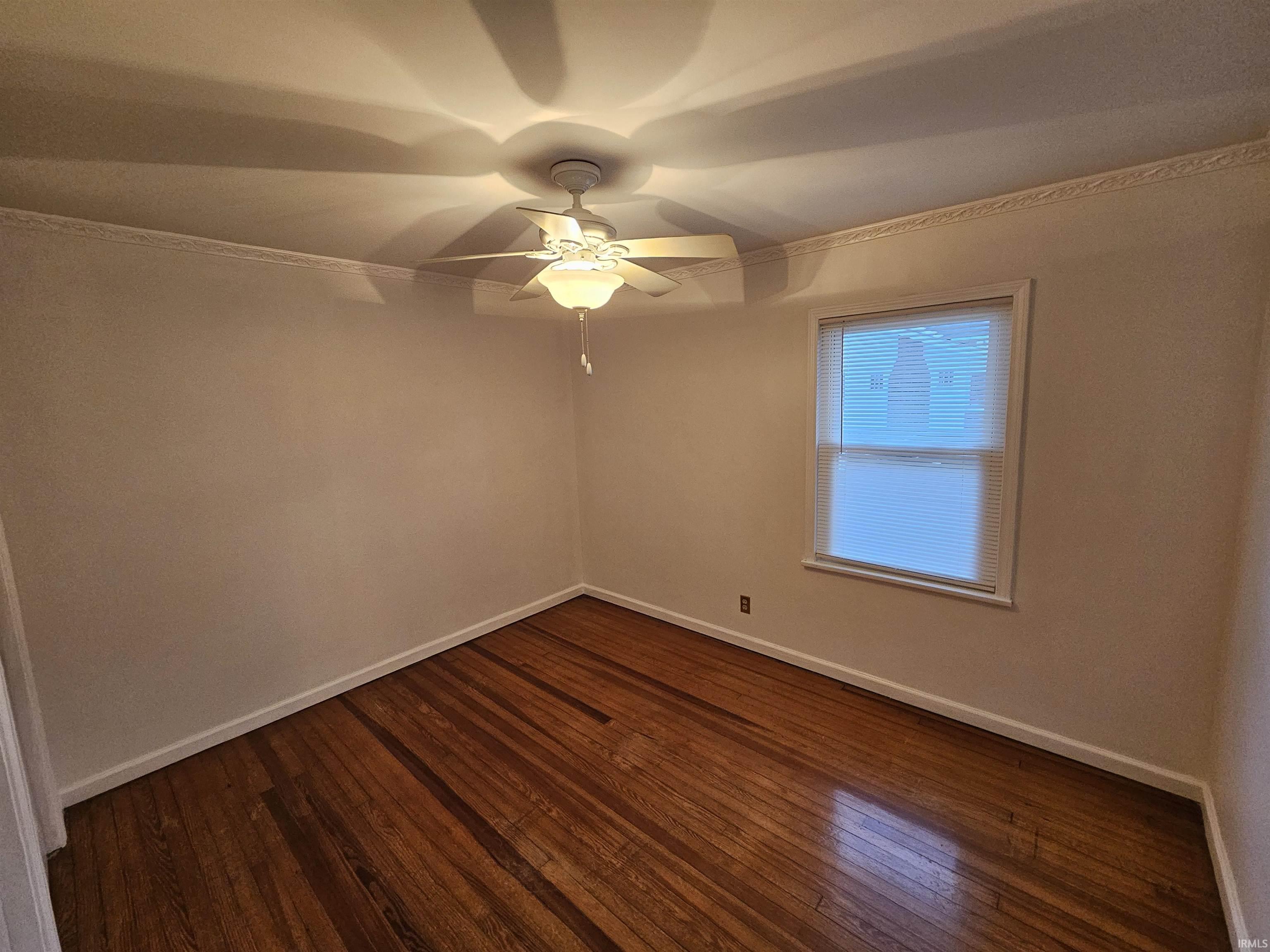 862 Ridgeway Avenue Vincennes, IN 47591 - Photo 11 of 19